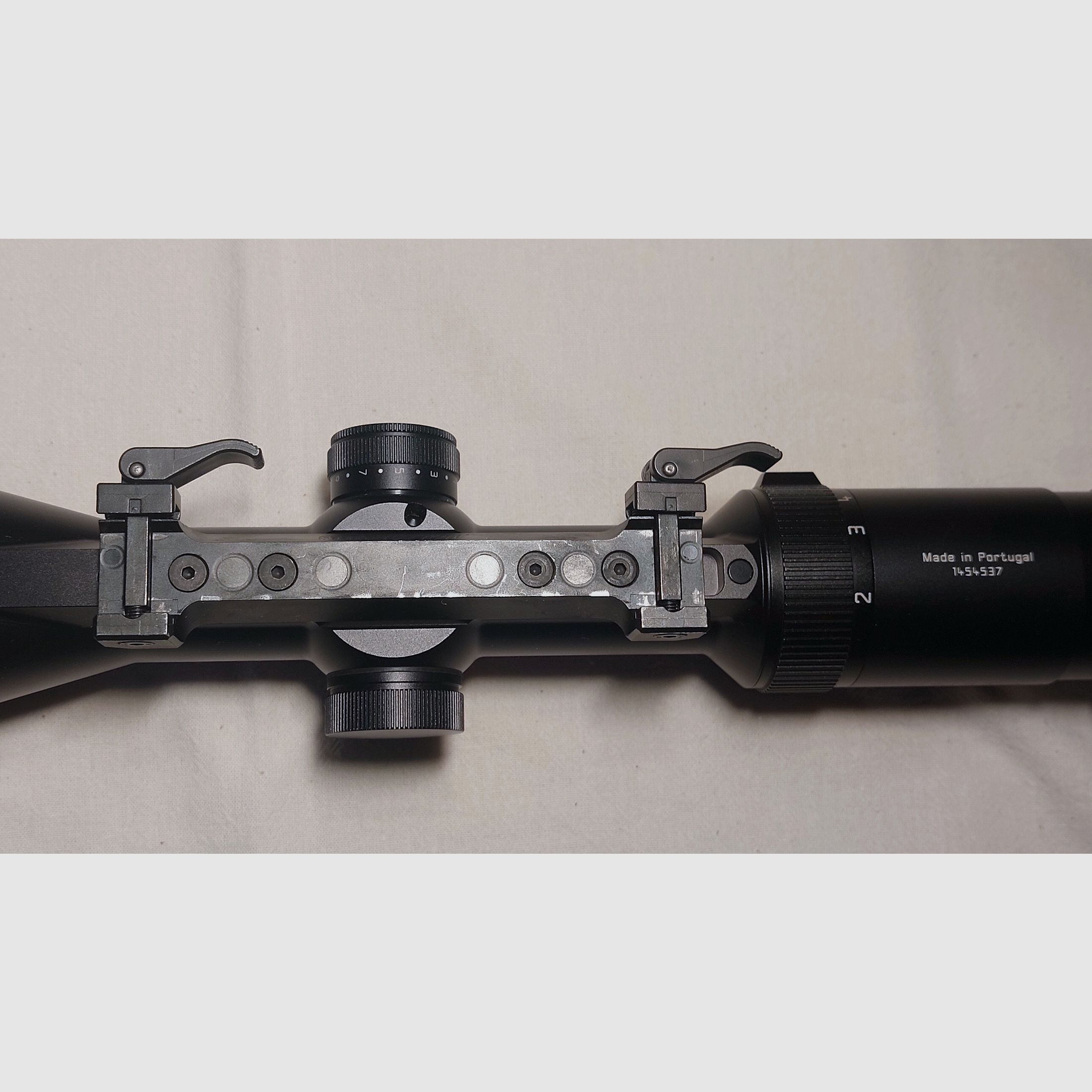 Leica Fortis 6 2-12x50i, reticle L-4a, mount Zeiss Picatinny/without BDC including original packaging/lens protection/without adapter!
