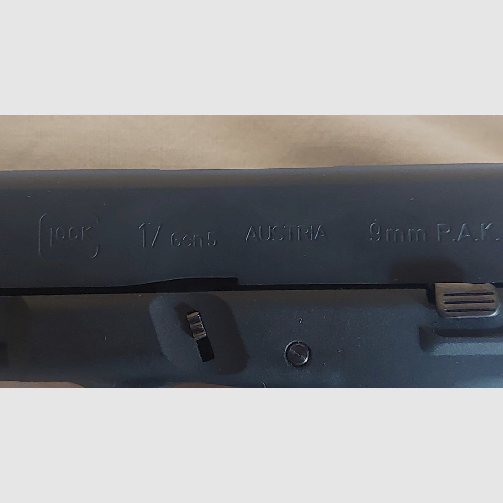 Glock 17 Gen 5 9mm P.A.K + Zubehör 