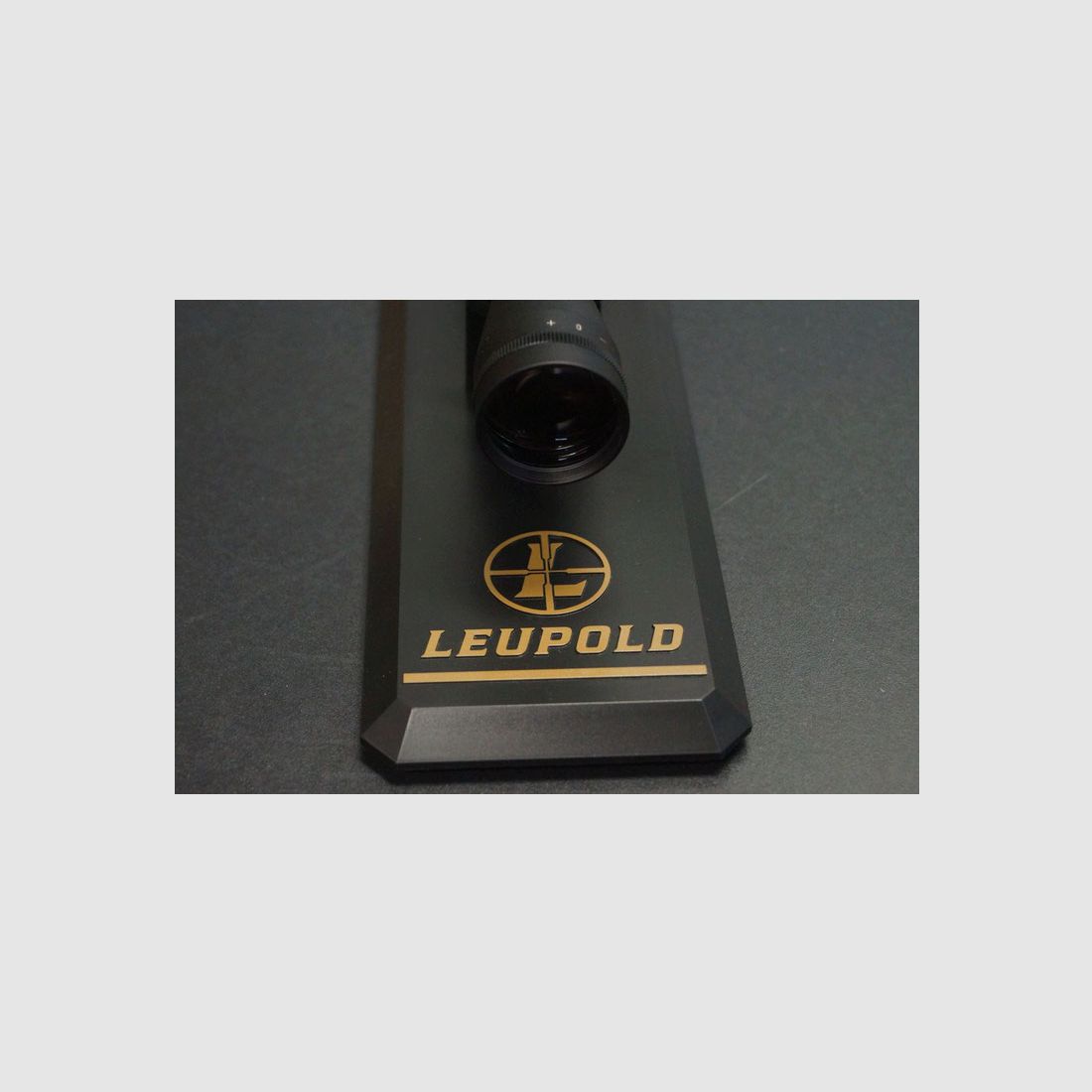 Leupold VX-2 1-4×20, Bild 1 von 3