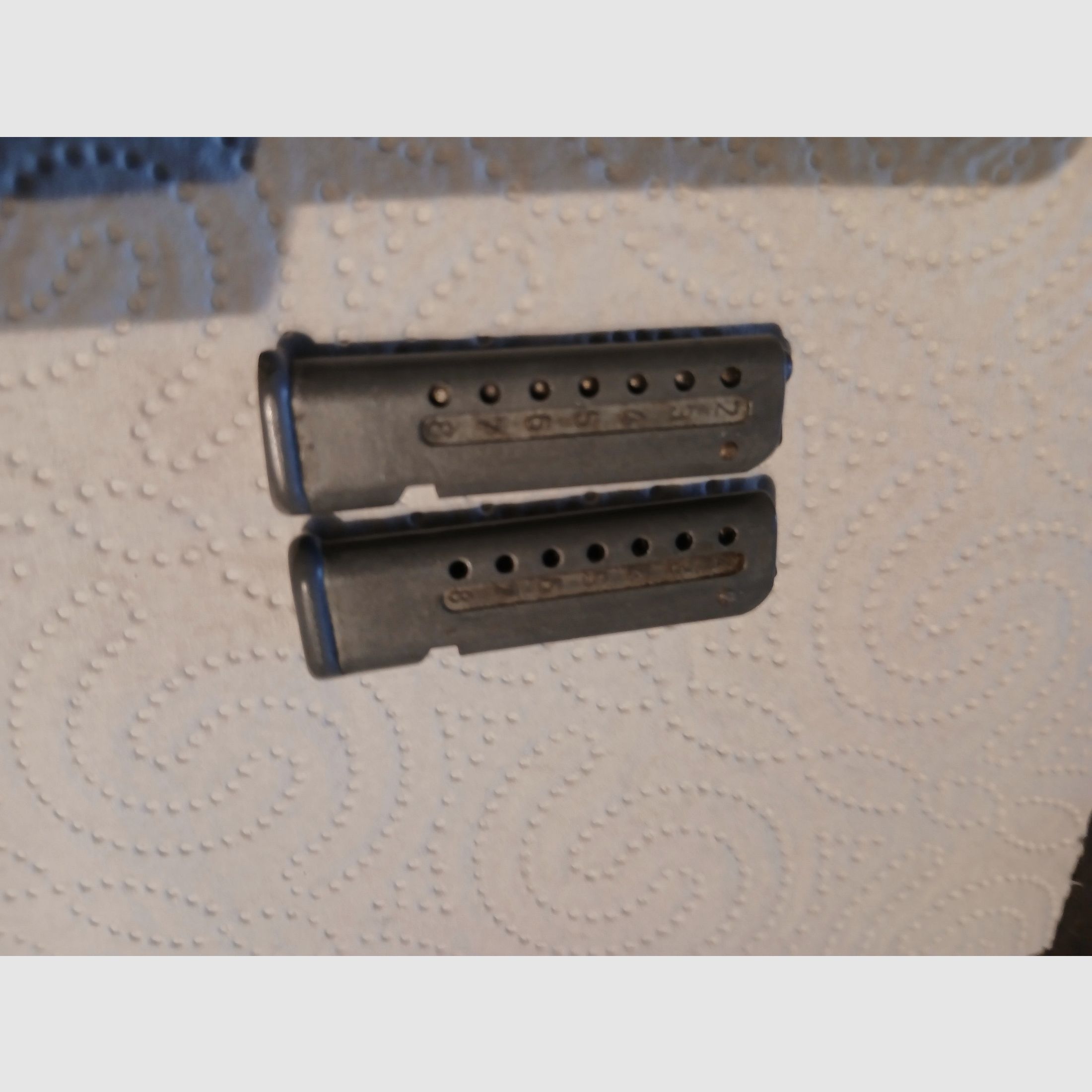 Rivista per fucili ad aria compressa. Pallini da 4,5 mm