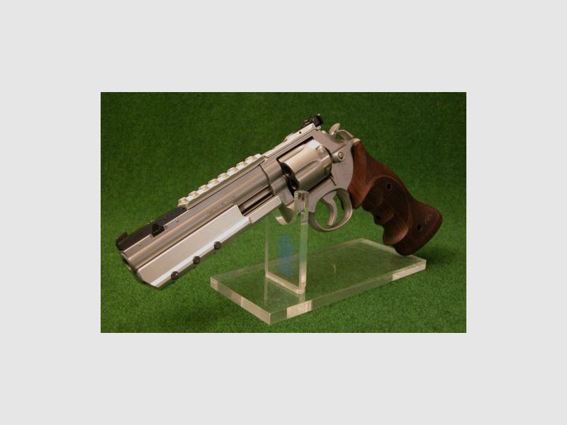 White-Diamond PRACTICAL TARGET S&W 686-5 6"Zoll 357 Magnum