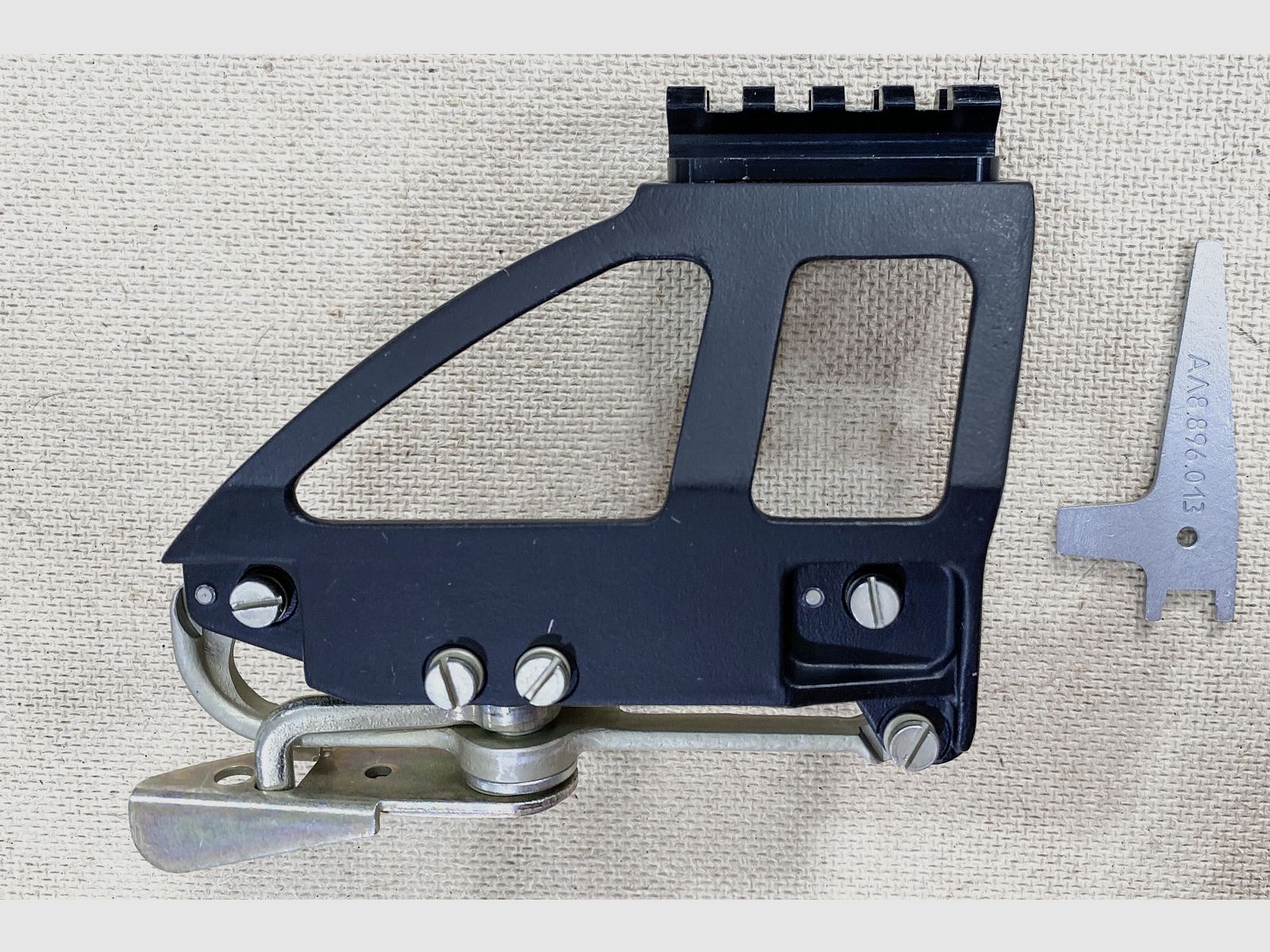 NPZ Picatinny Optikmontageschiene Saiga AK - NEU - BelOMO Izhmash WBP Cugir Arsenal SDM