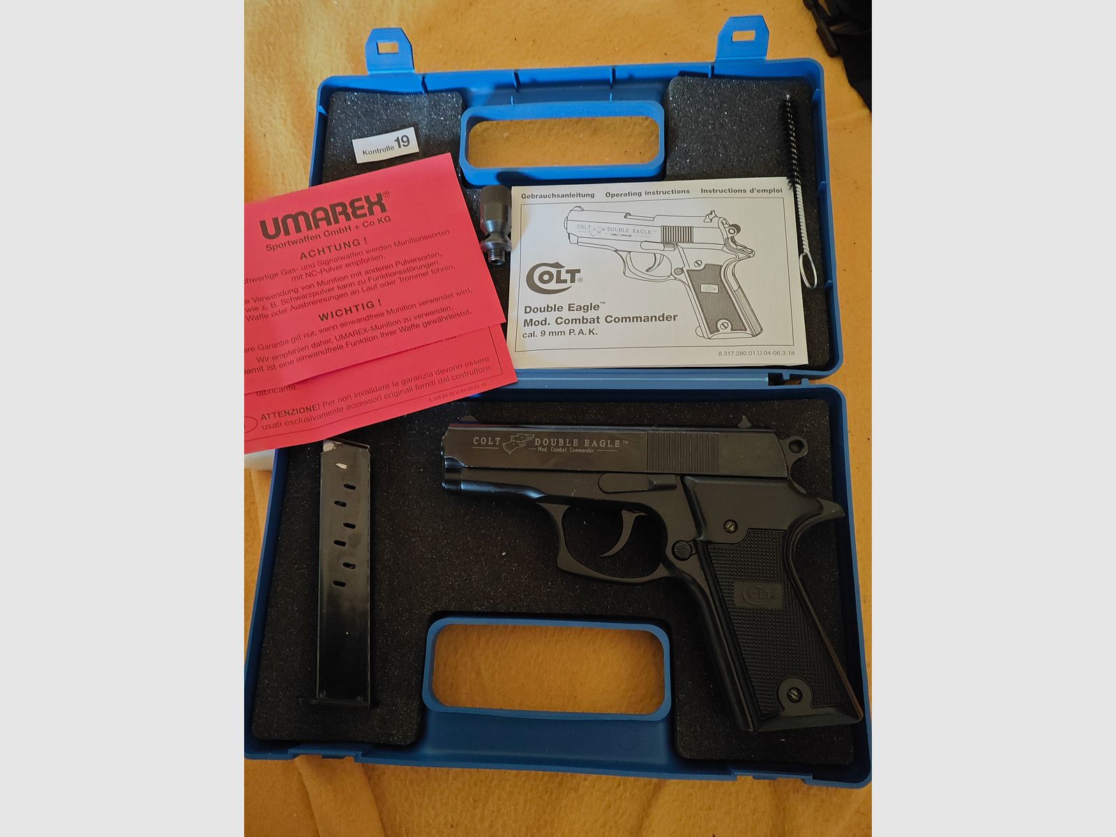 Double Eagle Modelo Combat Commander cal.9 mm P.A.K.