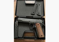 SSW Colt Government 1911 9mm PAK con cachas de madera