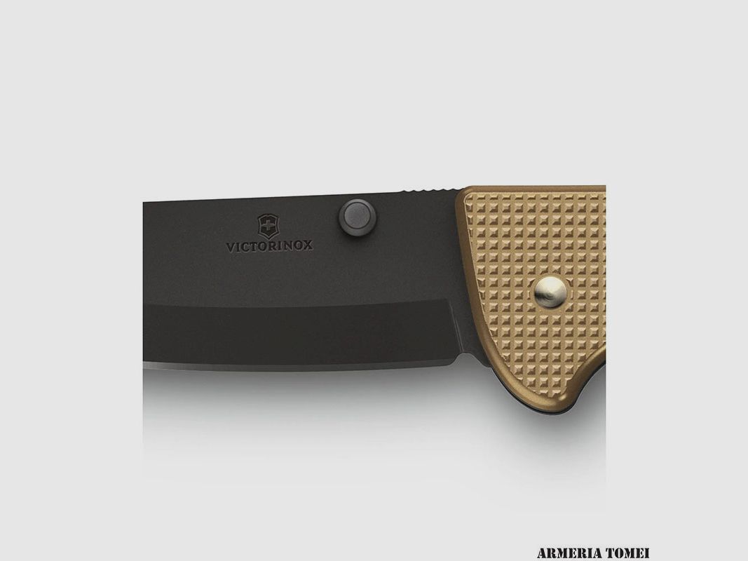 VICTORINOX – EVOKE BS ALOX BEIGE, image 7 of 9