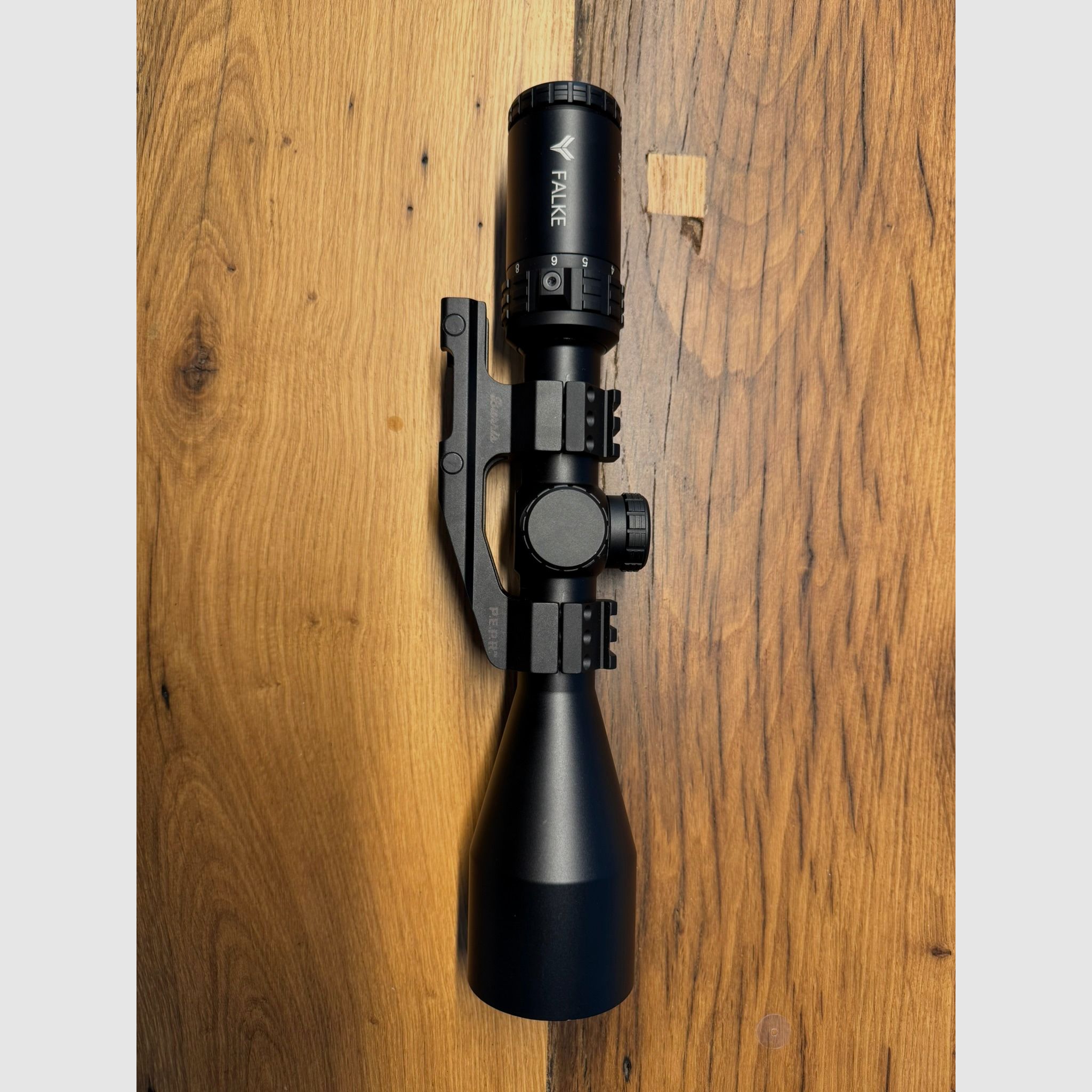 Falke 3 - 12 x 56 L4 lunette de tir incluant la montage de bloc Burris P.E.P.R