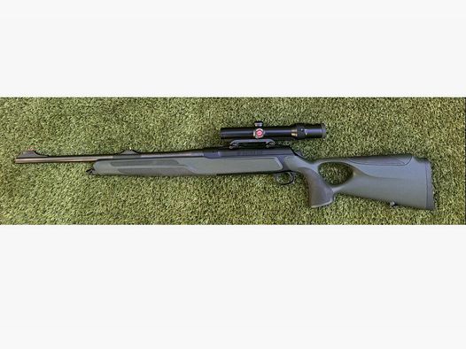 Sauer & Sohn 303 Synchro XT with drive hunting scope 1-4x24 .30-06Spring