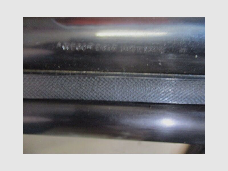 Spanish double-barreled shotgun with side locks