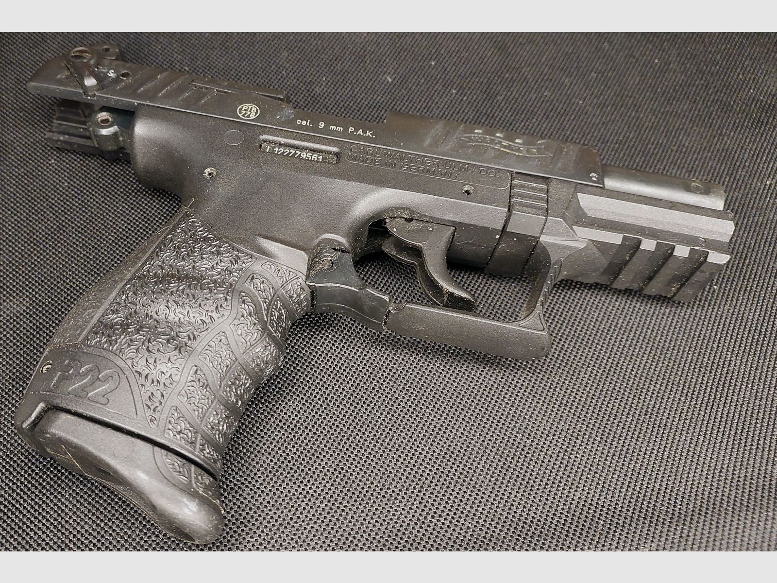 Walther P22Q Schreckschuss Pistole 9mm P.A.K. schwarz (PTB 778)