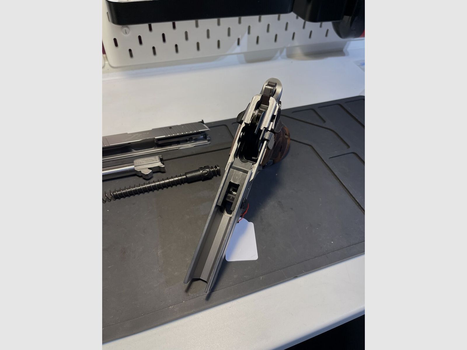 Sig Sauer P226 X-Six Classic