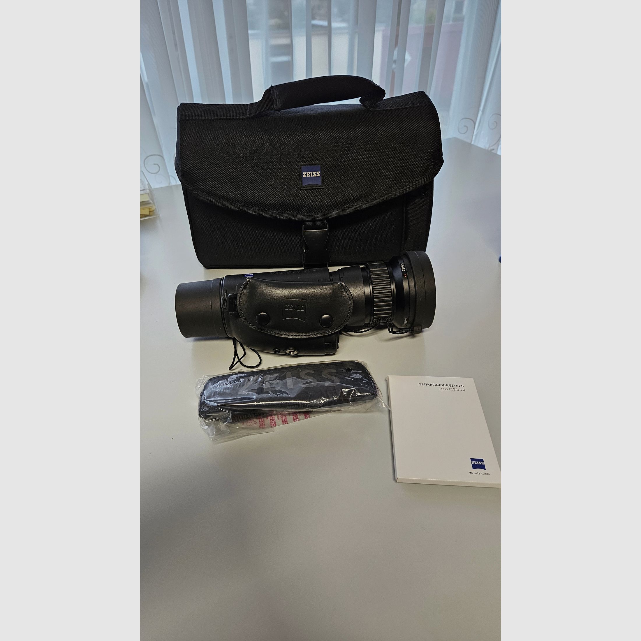 Zeiss Victory NV 5,6 x 62 T* nachtkijker, afbeelding 1 van 10