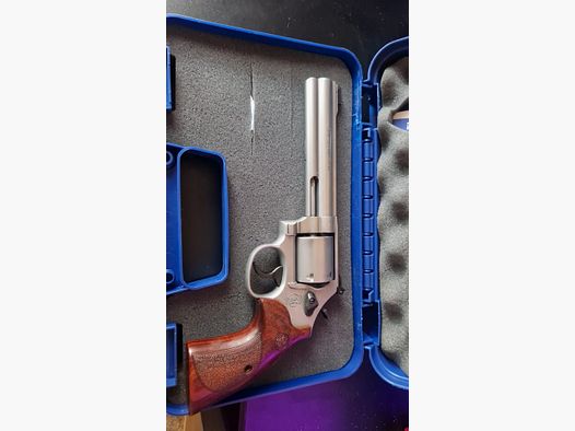 Smith&Wesson 686 International 6" for sale
