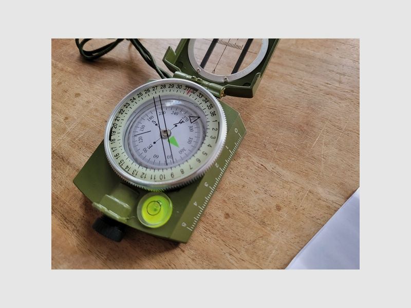 Militärkompass, Kompass