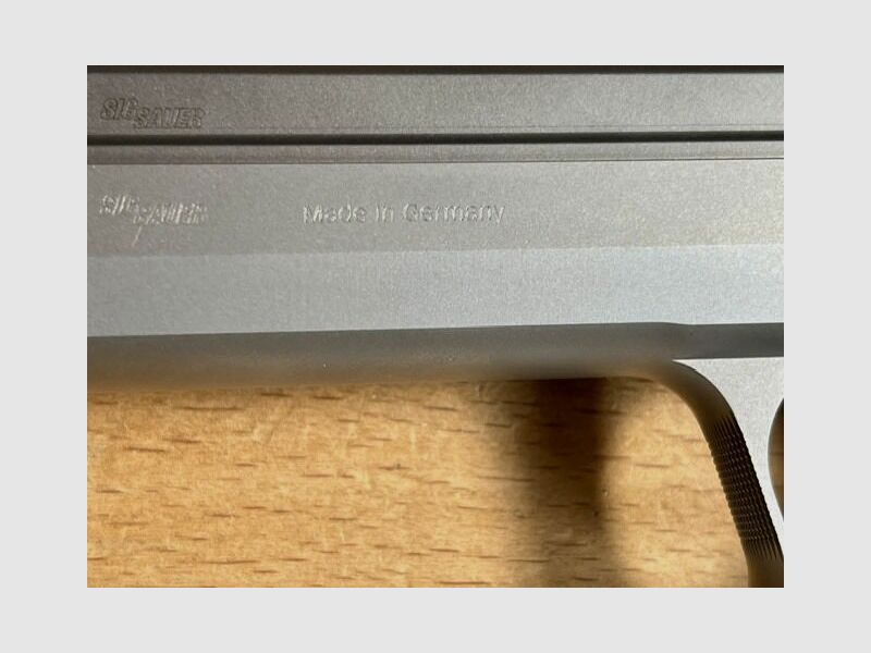 Commissions Pistol SIG P 210 5'' Supertarget