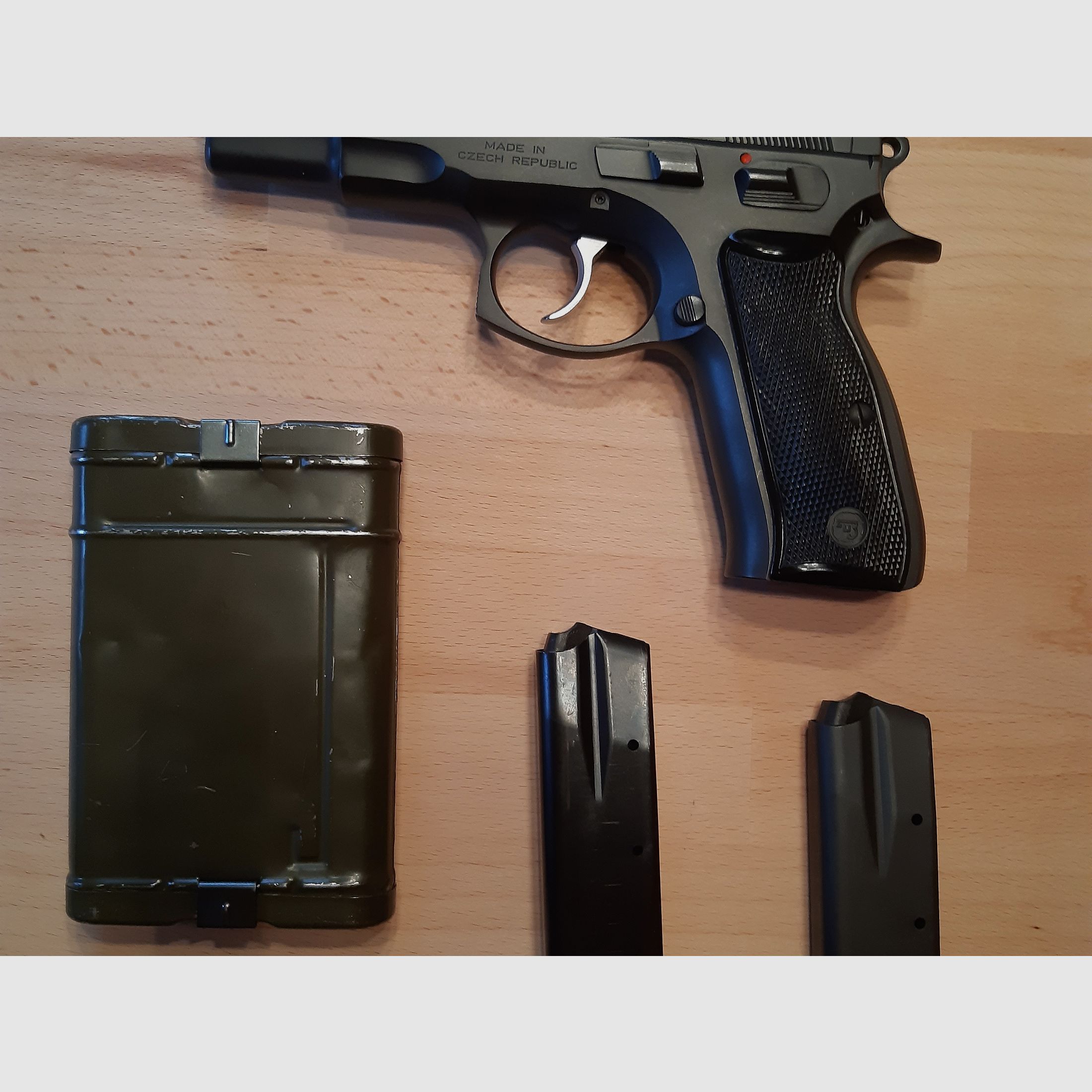 BRÜNNER CZ  m  75