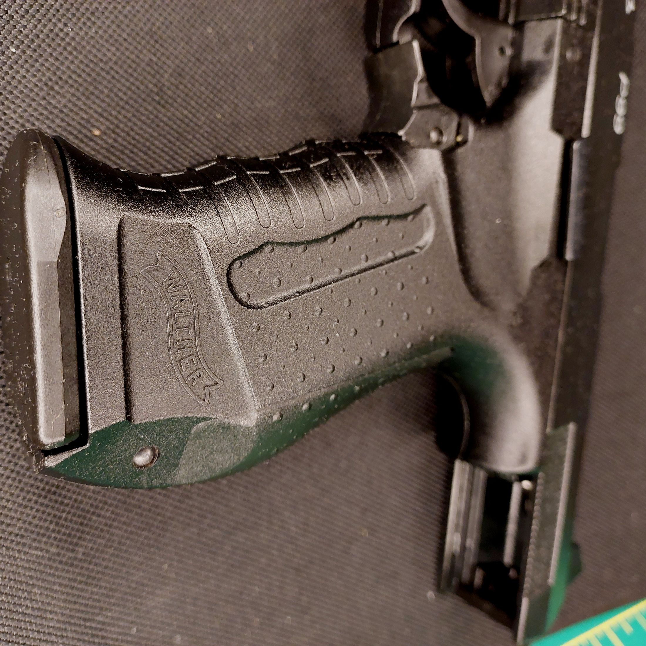 Walther P99 Schreckschuss Pistole 9mm P.A.K. (PTB 762) P 99 OVP mit Koffer.