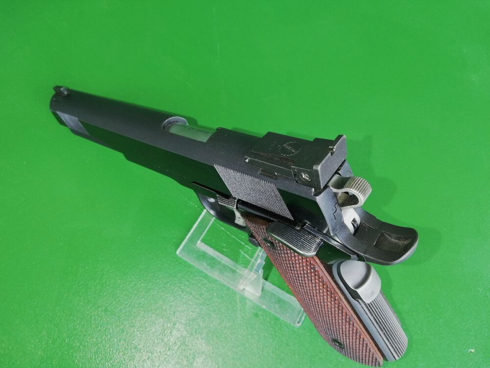 Les Baer Custom
