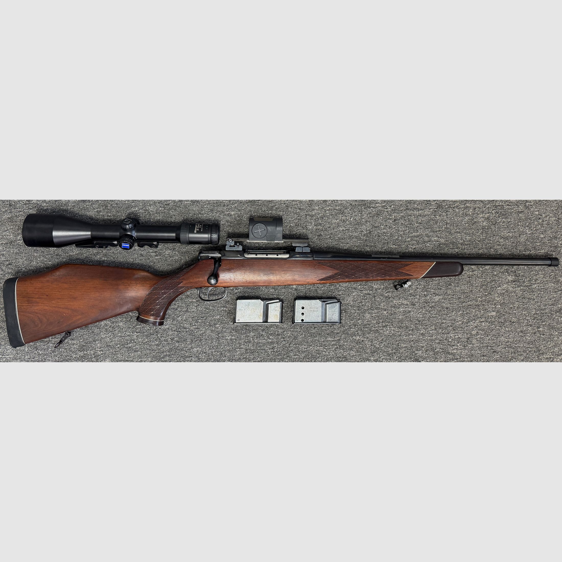 Sauer 80 met Zeiss 3-12x56 & Zeiss Z-Point, M14x1
