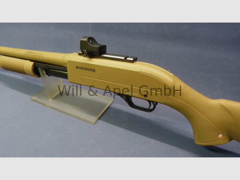 Winchester pump-action shotgun SXP