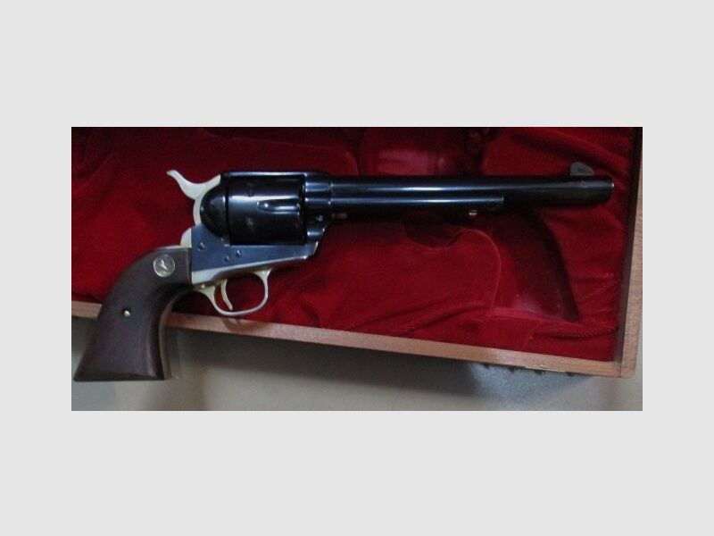 Colt Single Action Revolver .45 Colt 125 Jahre SAA in Presentation Case 125th SAA