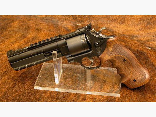 OBIETTIVO PRATICO PERSONALIZZATO NERO S&W Mod. 29-5, 6" Pollici .44 Magnum