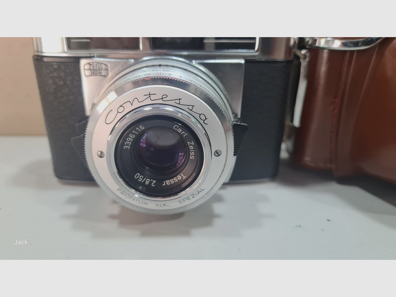 ZEISS CONTESSA TOTALMENTE REVISIONATA E FUNZIONANTE, immagine 2 di 2