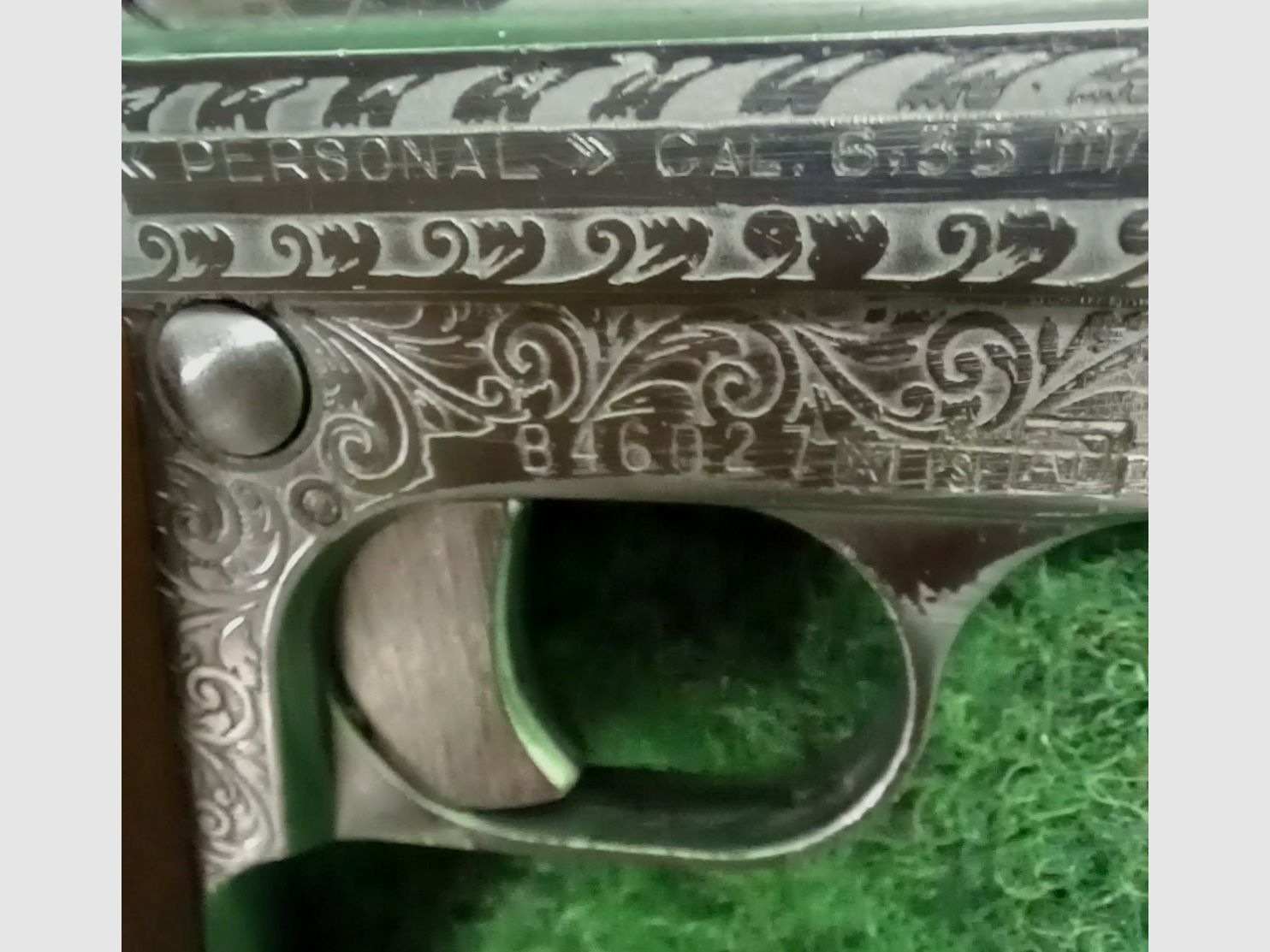 Grawerowany pistolet 6,35mmBrowning Renato Gamba