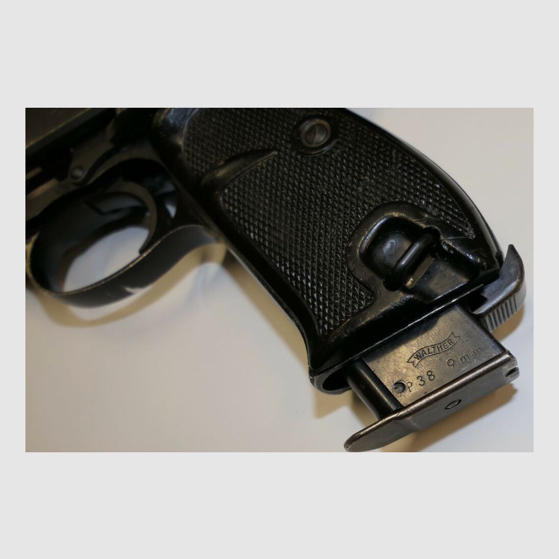 Waffenfabrik Walther Ulm Donau Pistole Walther P38 im Kaliber 9mm Para Inkl. Zubehör