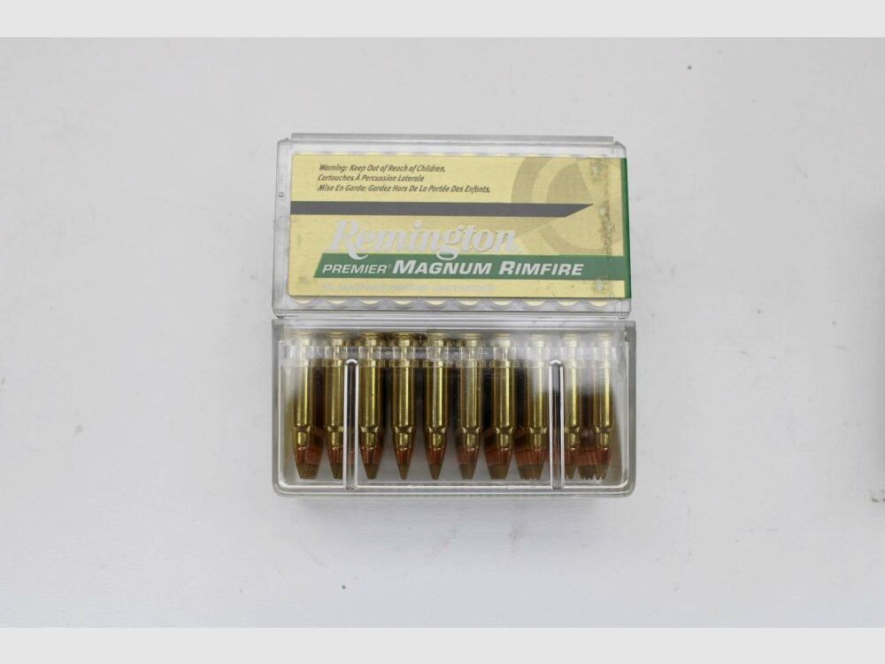 100 colpi Remington .17HMR V-Max Boat Tail 17grs. confezione da 2x50