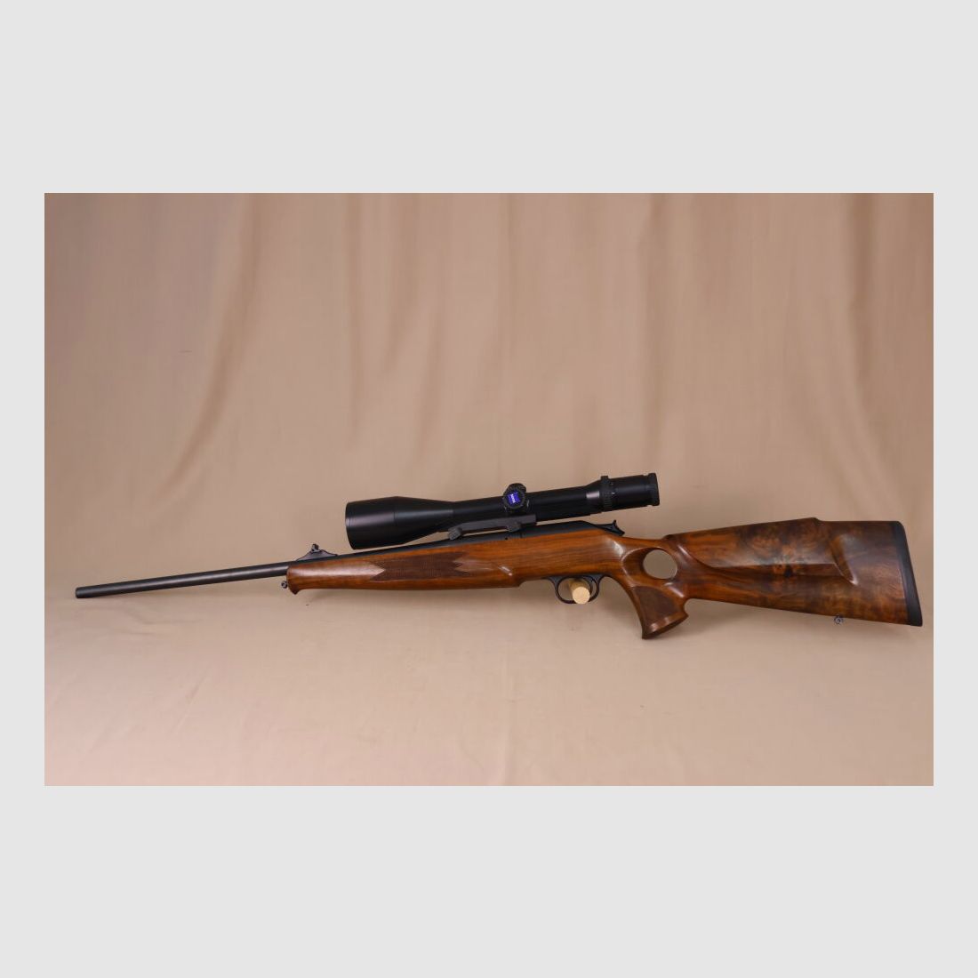 Blaser R93 // LOCHSCHAFT // Wurzelholz // Vollschaft // Zeiss beleuchtet