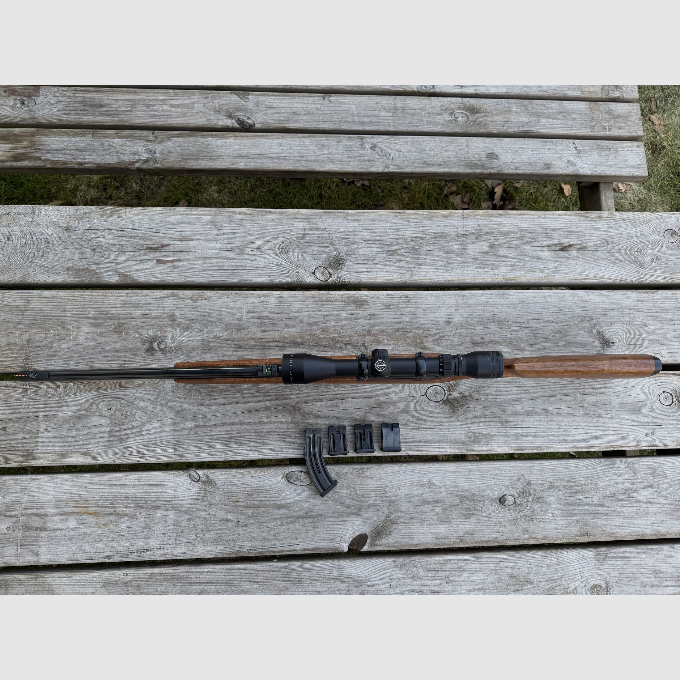 Semi-automatic Thompson Center Arms .22lfB Classic, as new