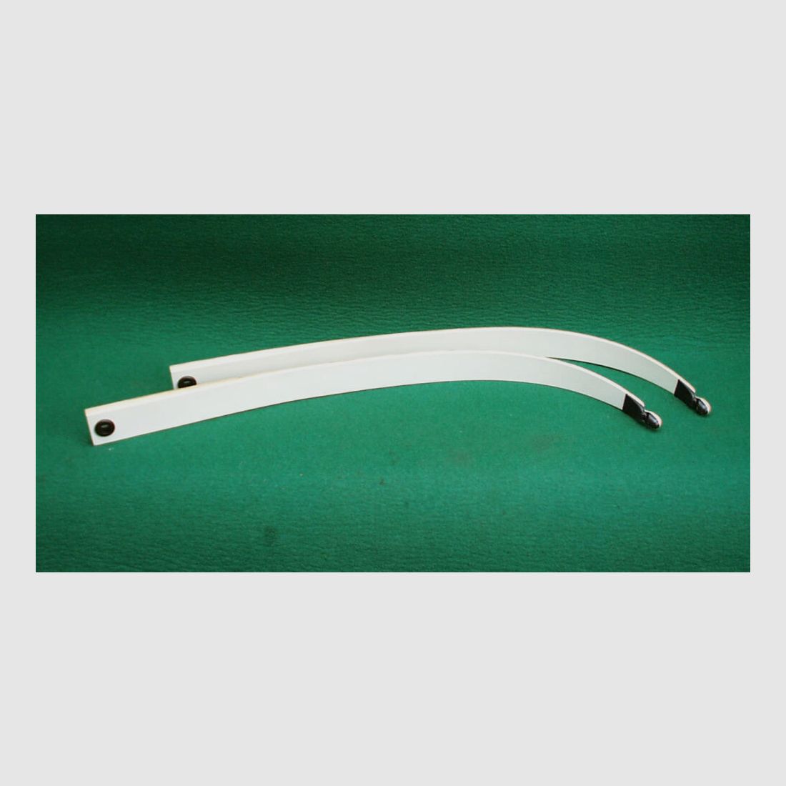 Big Archery Wurfarme weiss 28"