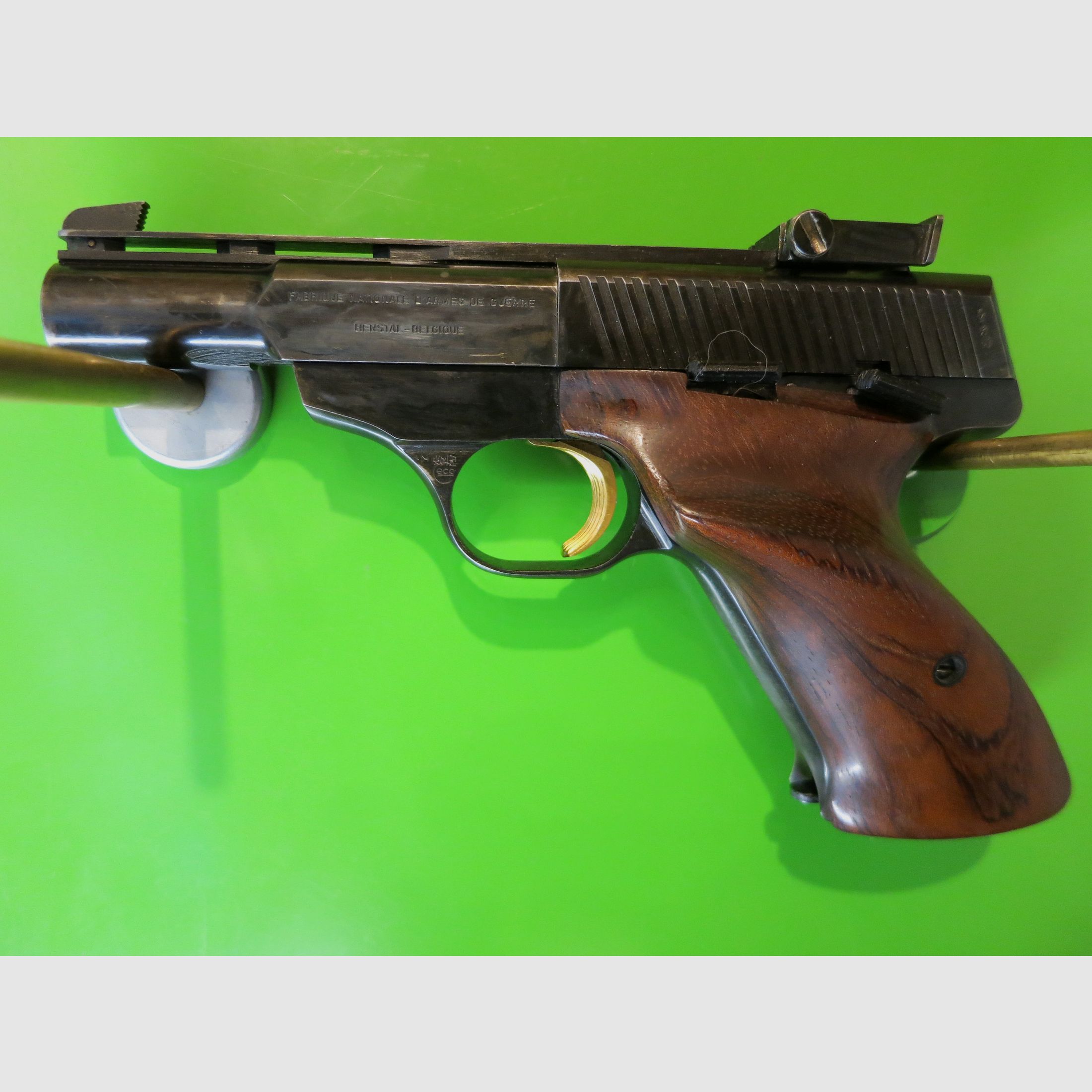 FN Herstal Browning KK Selbstladepistole 150, .22lfB Sportpistole; seltener Kurz-Lauf in 3,5"     #88-, Bild 11 von 11