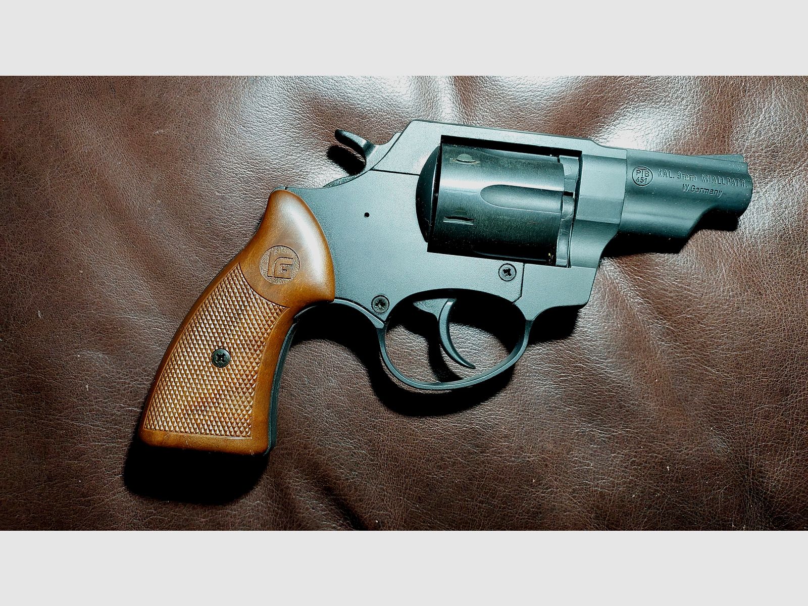 Röhm RG89 Schreckschuss Revolver brüniert (PTB 451)