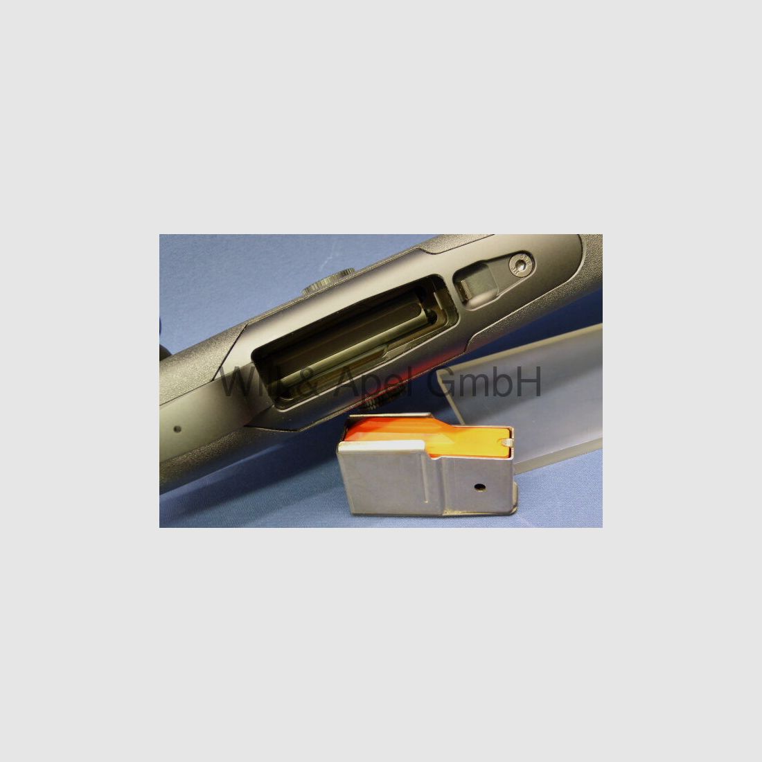 Short de chasse en acier