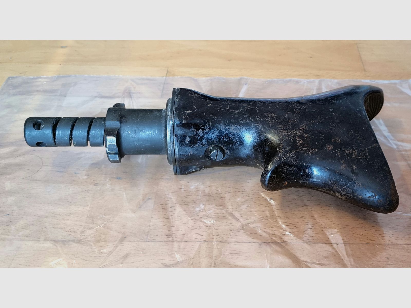 Shoulder stock with base piece and buffer MG42 / MG53 / MG3