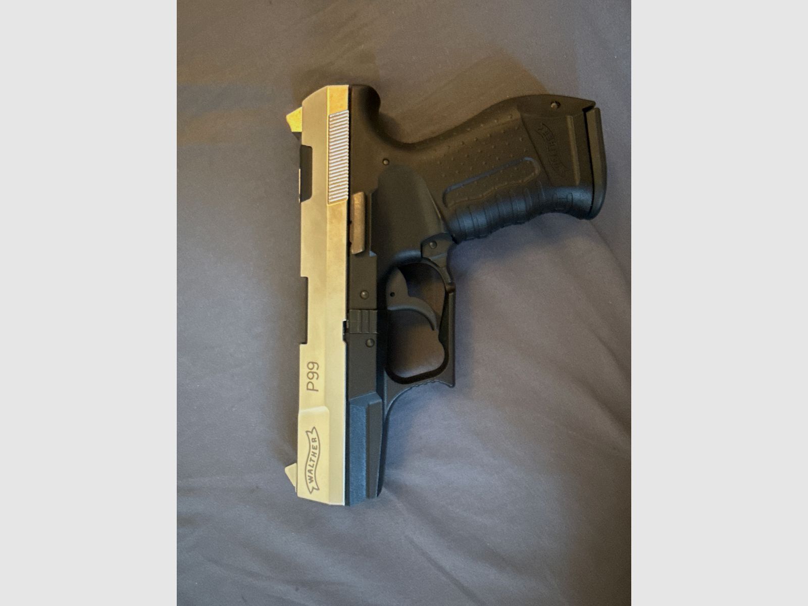 P99 Bicolor Schreckschuss P.A.K