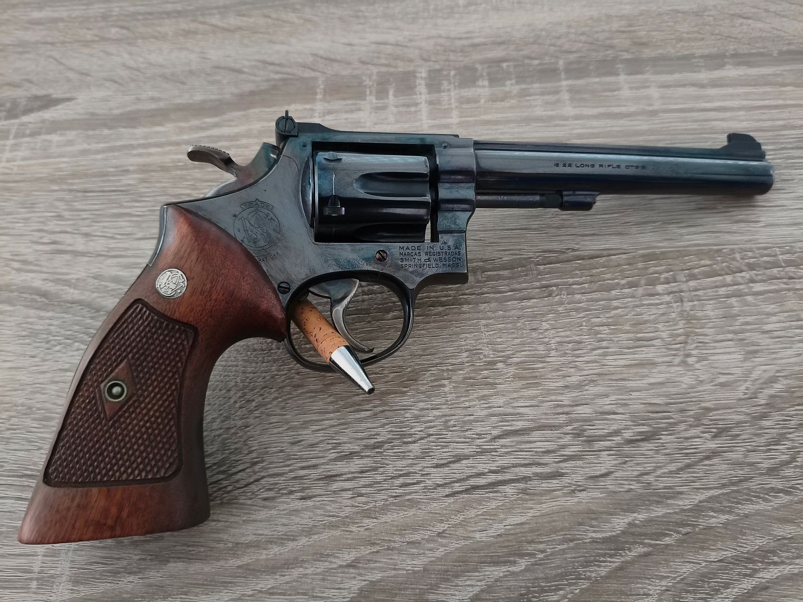 Smith & Wesson 17-2 K22 .22 lfb Masterpiece Diamond Grip 