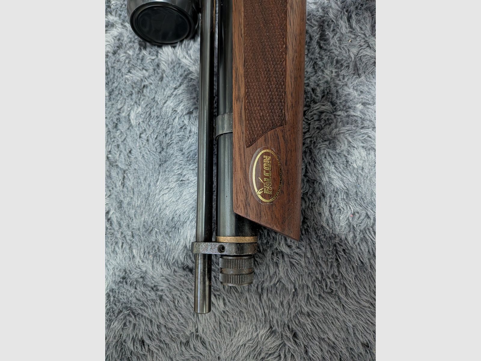 Falcon Fn19 mit Zielfernrohr