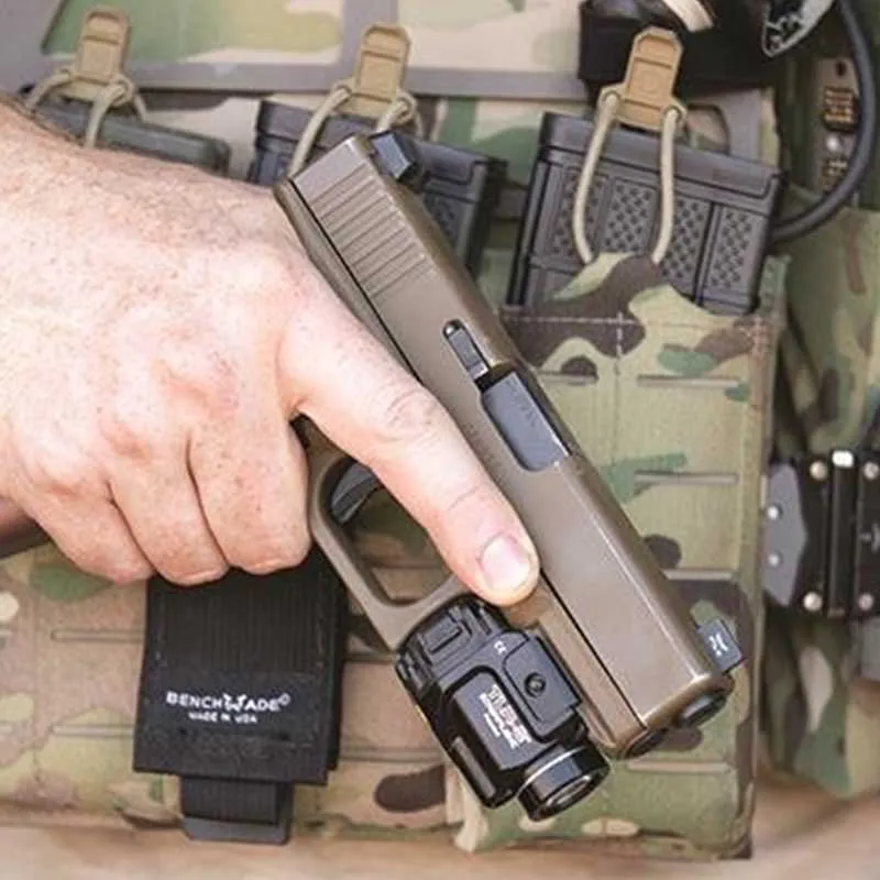 Latarka taktyczna z czerwonym laserem Streamlight TLR-8A FLEX, zdjęcie 3 z 4