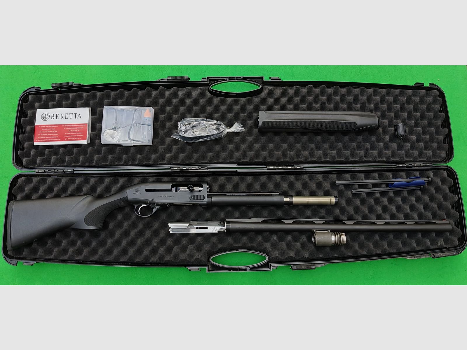 Beretta 1301 semi-automatic shotgun