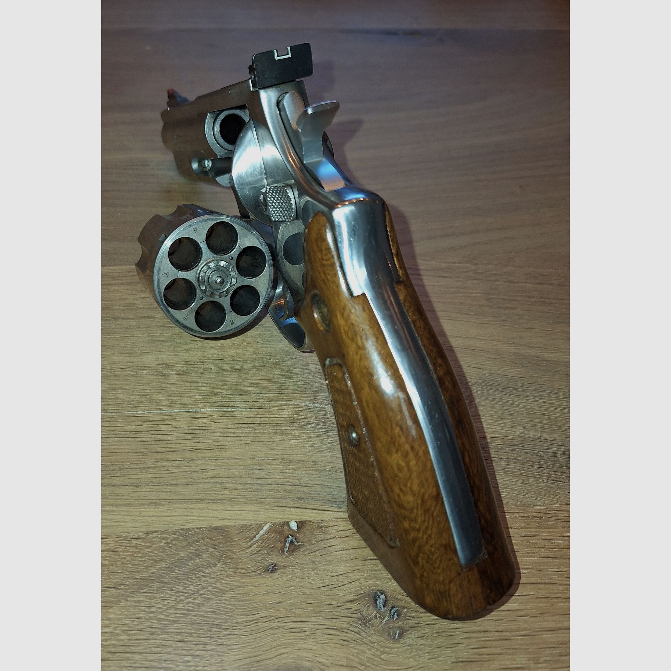 Revolver Taurus .44 Mag 4 pouces