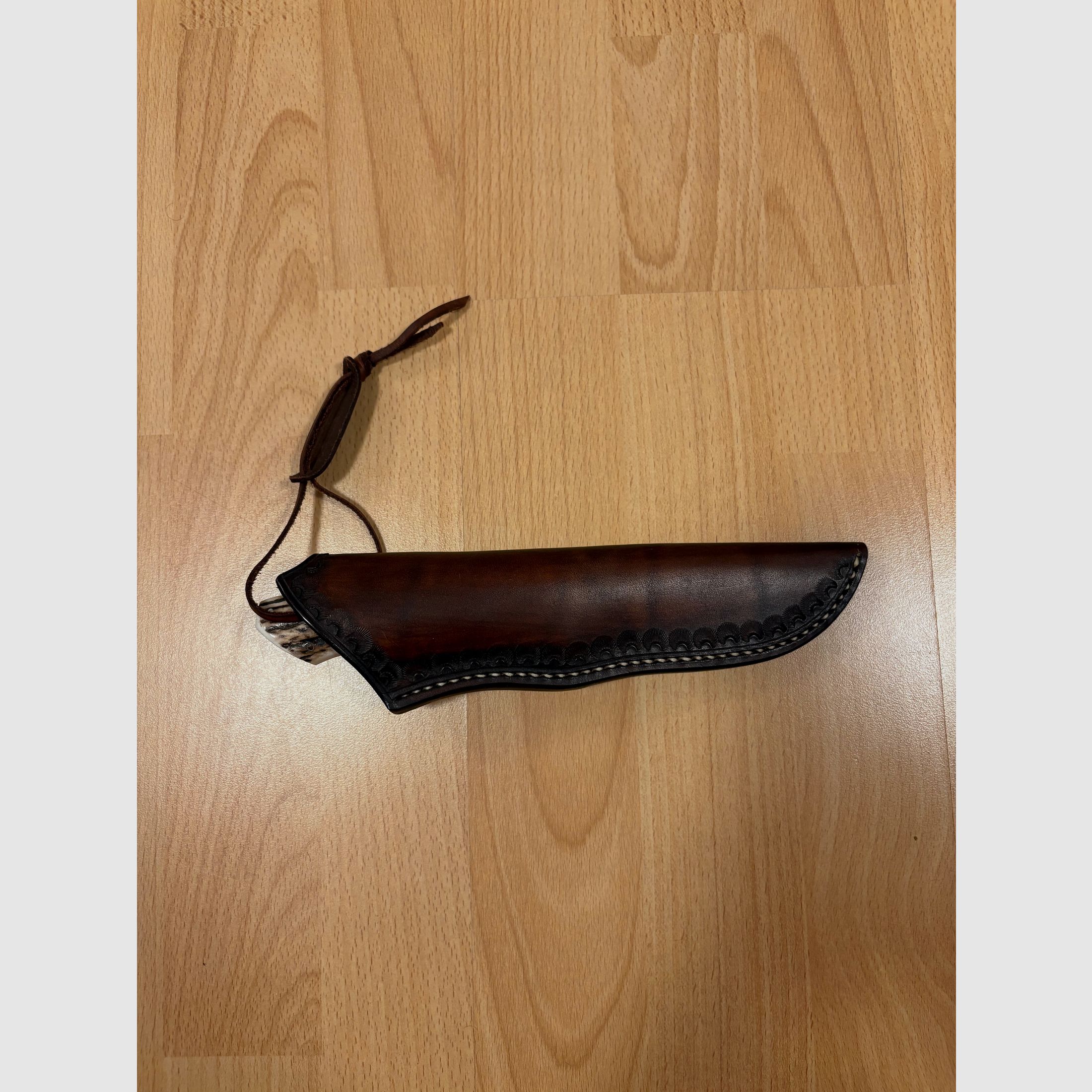DNC Jagdmesser mit Hirschhorn