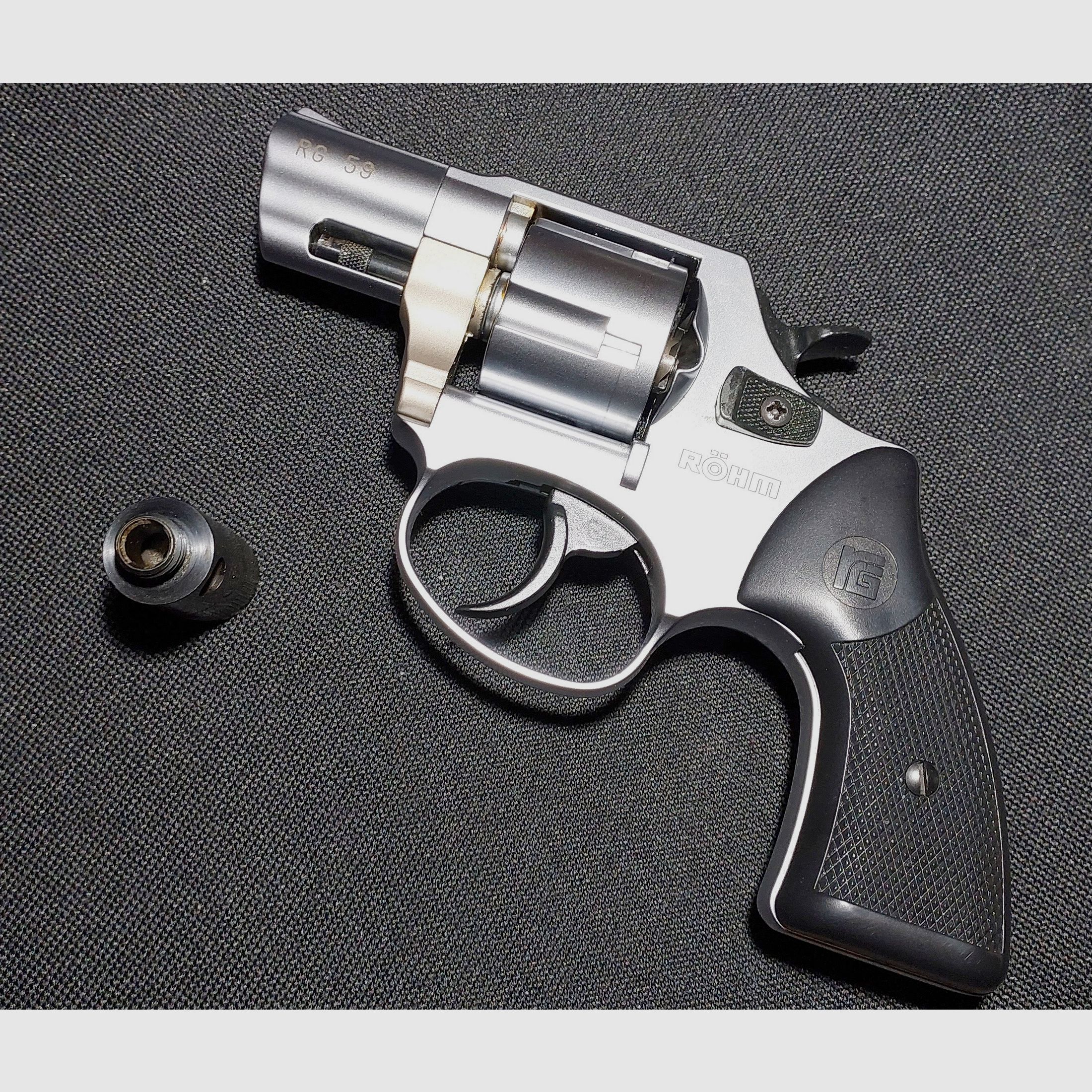Röhm RG 59 revolver d'alarme en aluminium chrome 9 mm R.K. (PTB 735)