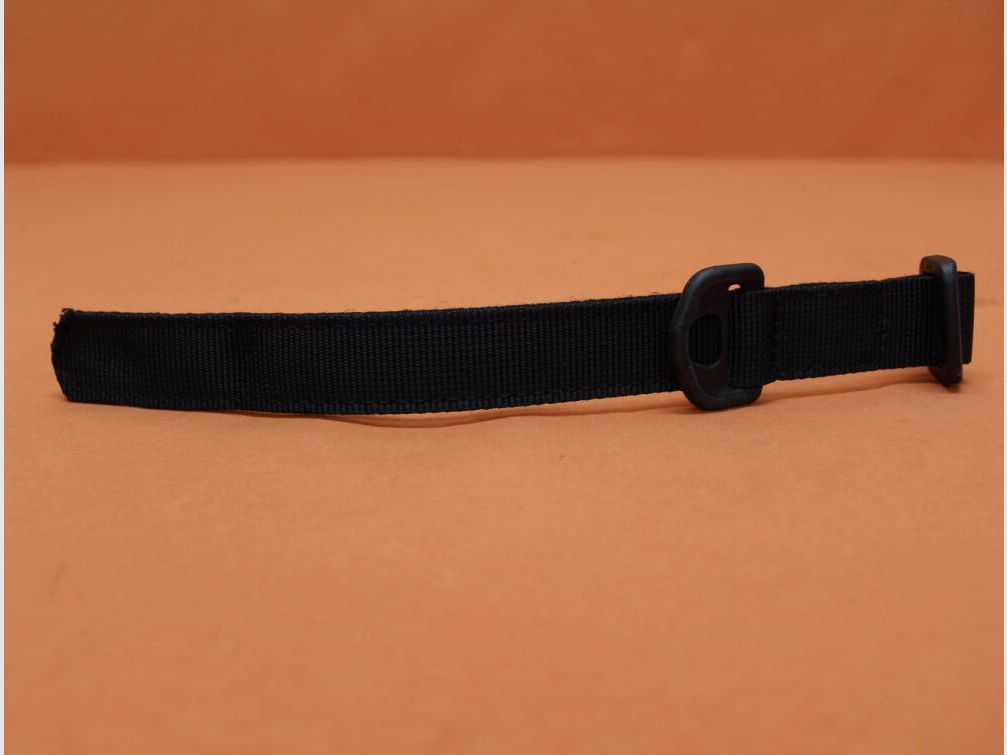 Heckler & Koch Heckler&Koch HK MR223/MR308: Band für Schulterstütze H&K Nylon schwarz (978584) mit D-Ring für Karabinerhaken