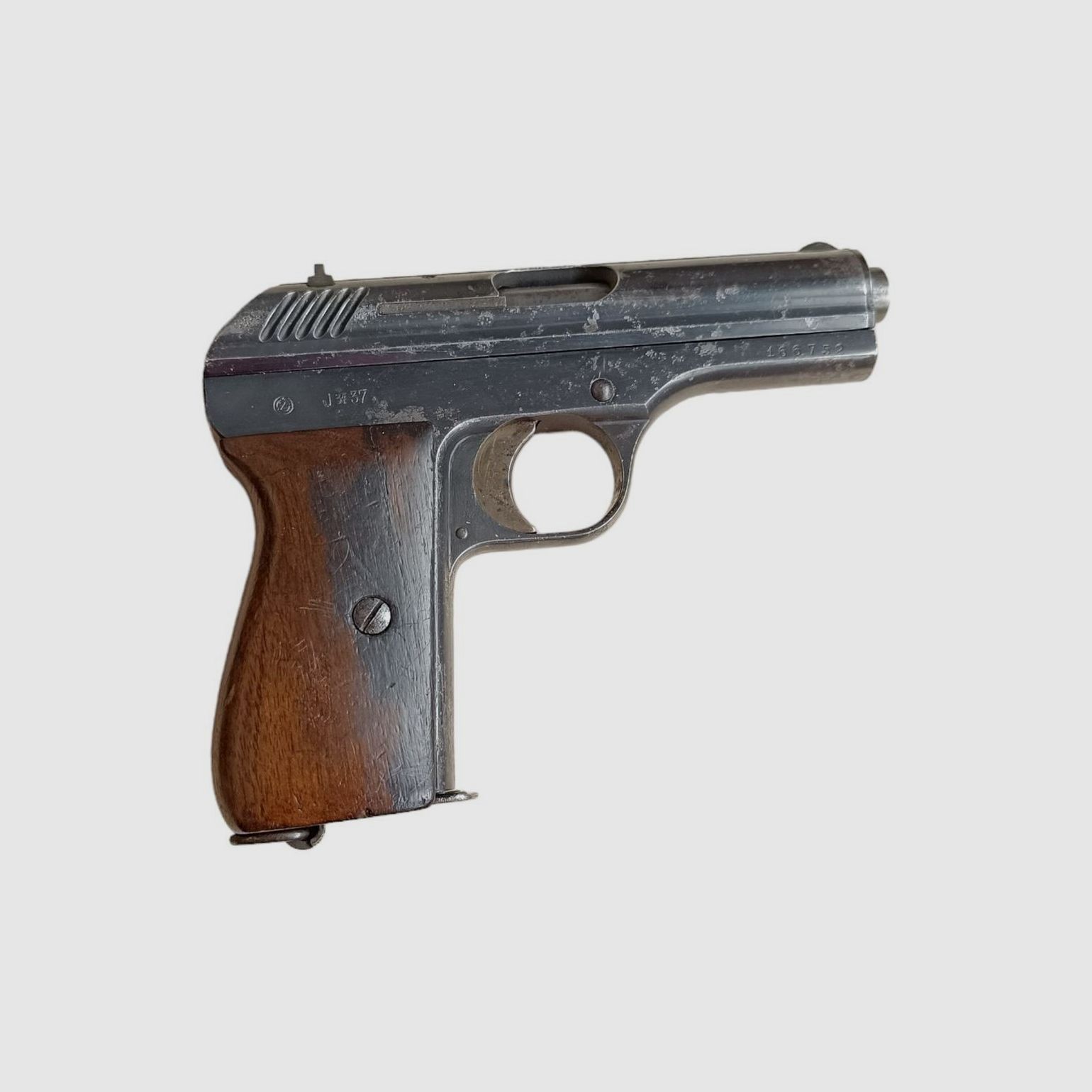 Gebruikte PISTOOL CZ 24 kal. 9 MM BROWNING COURT (380 ACP)