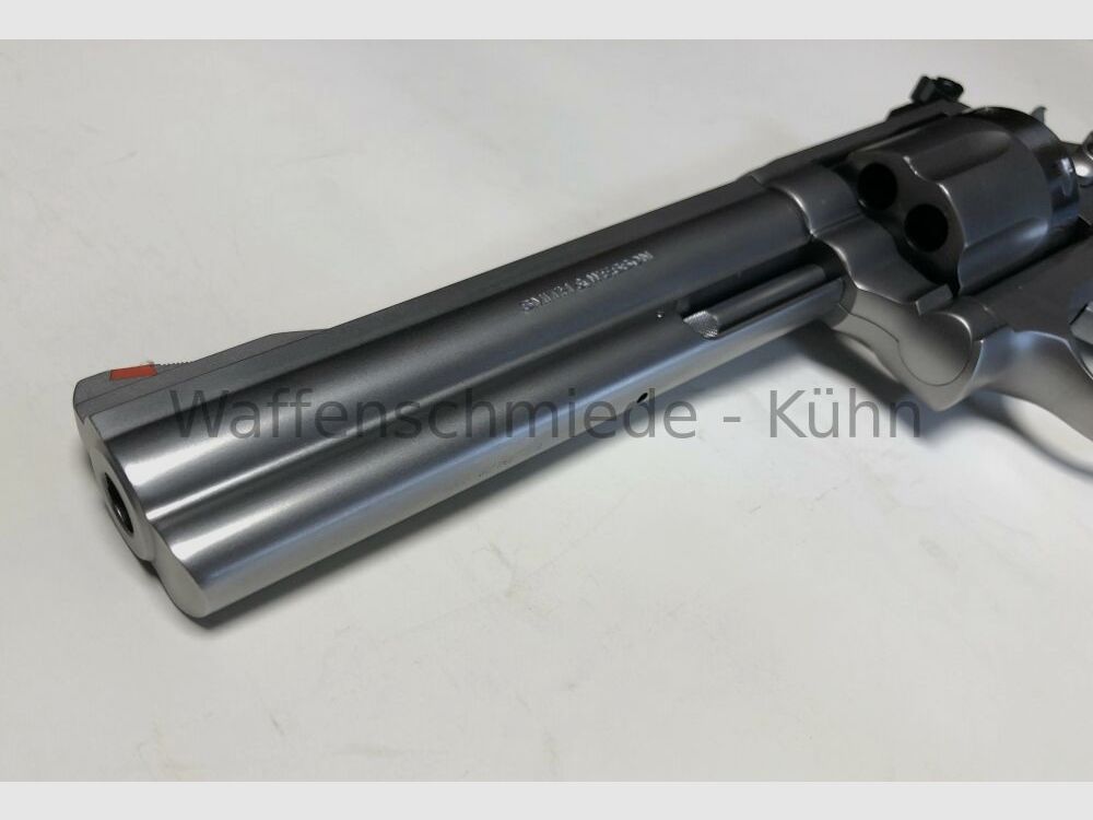 Smith & Wesson Model 686