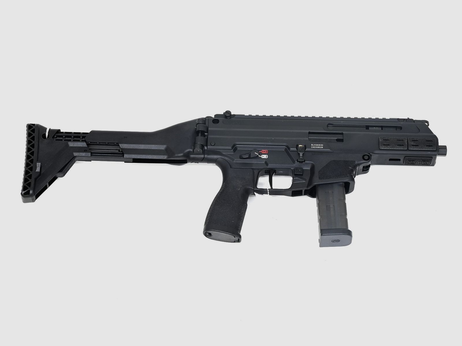 Fusil SL Springfield Armory KUNA, 9×19, canon de 5.5", chargeur de 30 coups, avec crosse fixe, image 1 sur 2