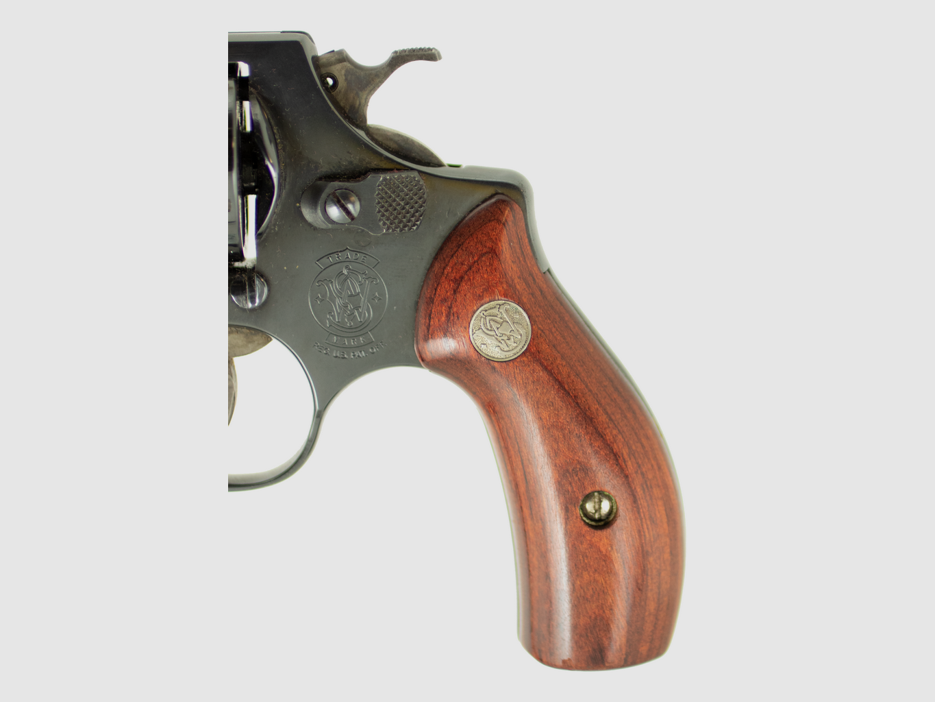Revolver Smith & Wesson LadySmith Kaliber .38 Special – Eleganz und Zuverlässigkeit, Bild 2 von 14