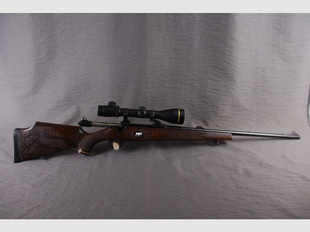 Lakelander 389 - Repeating rifle with scope AND red dot!